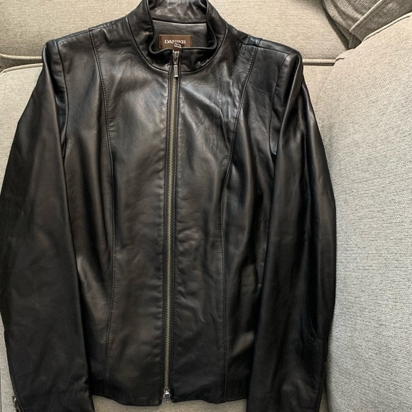 Danier leather Womens jacket - Picture 8 of 9
